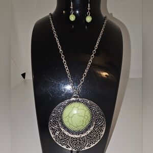 Silvery and Green Pendant Necklace and Earring Set